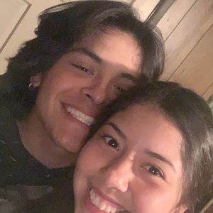 Meet your Posher, Marcos